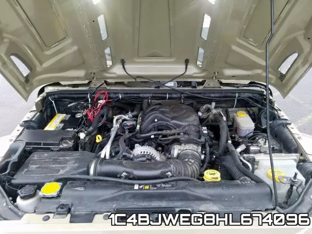 1C4BJWEG8HL674096_7.webp
