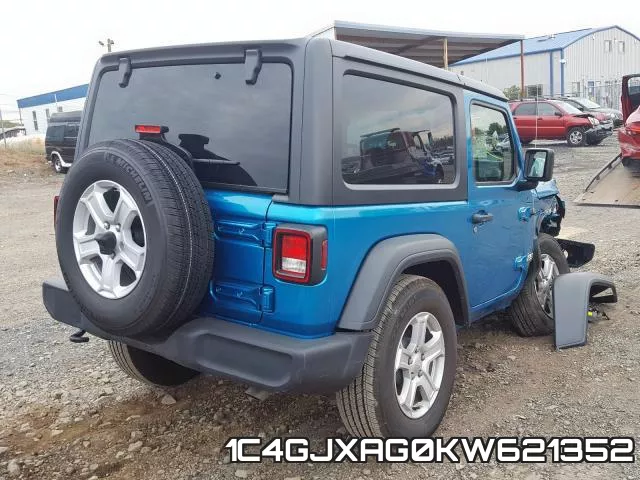 1C4GJXAG0KW621352_4.webp