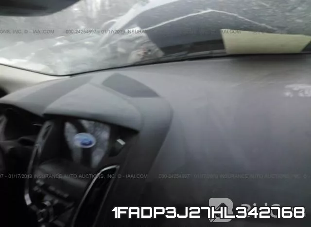 1FADP3J27HL342768