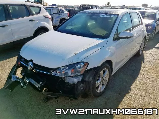 3VW217AUXHM066187_2.webp