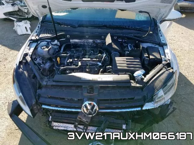 3VW217AUXHM066187_7.webp
