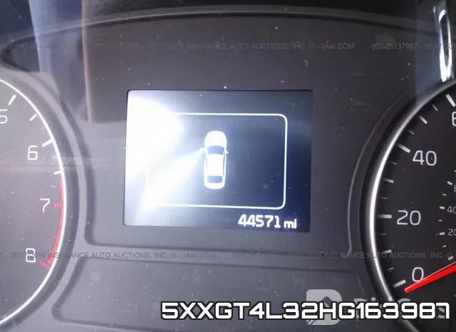 5XXGT4L32HG163987_7.webp