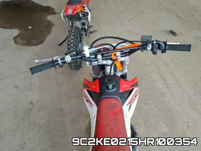 9C2KE0215HR100354_7.webp