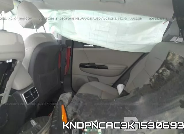 KNDPNCAC3K7530693_8.webp