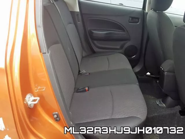 ML32A3HJ9JH010732_6.webp