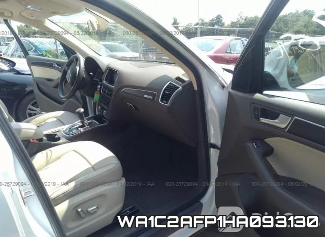 WA1C2AFP1HA093130_5.webp