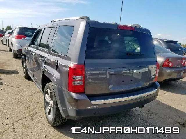 1C4NJPFA0HD171489_3.webp