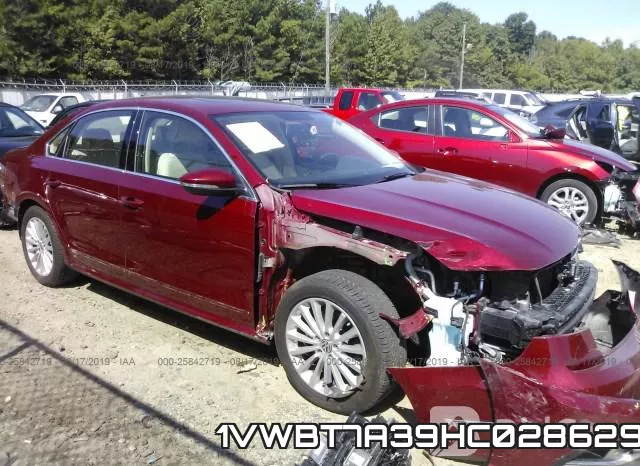 1VWBT7A39HC028629_1.webp