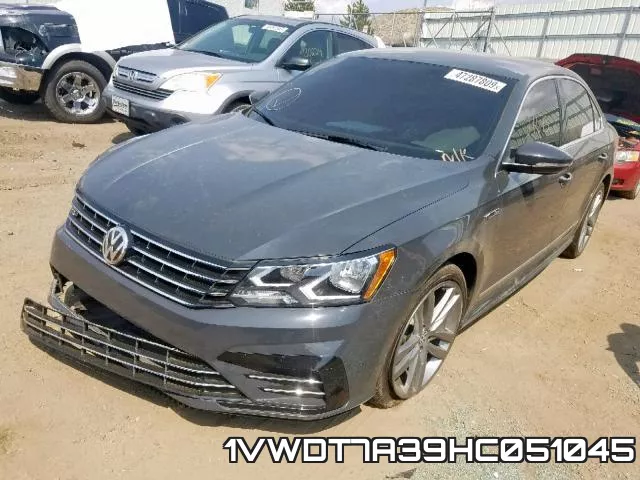 1VWDT7A39HC051045_2.webp