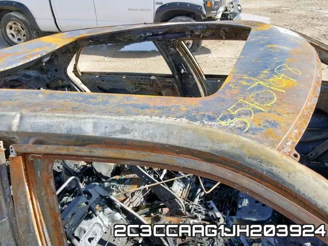 2C3CCAAG1JH203924_9.webp