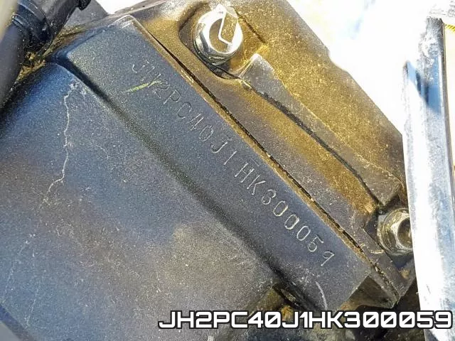 JH2PC40J1HK300059_10.webp