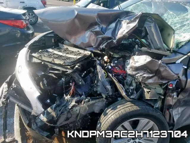 KNDPM3AC2H7123704
