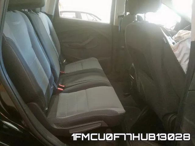 1FMCU0F77HUB13028_6.webp