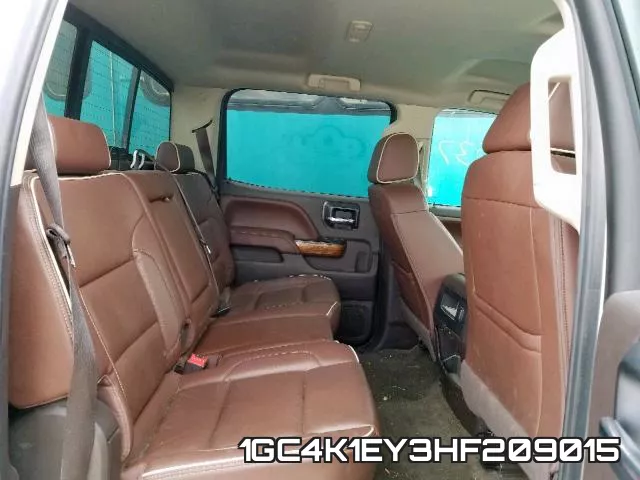 1GC4K1EY3HF209015_6.webp