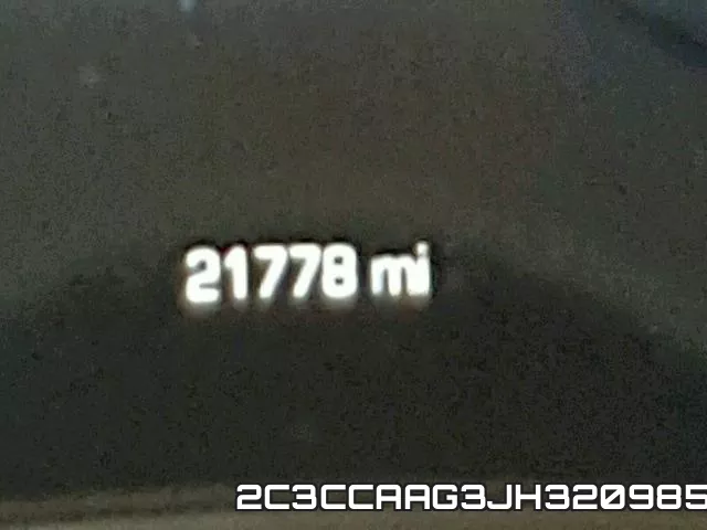 2C3CCAAG3JH320985_8.webp
