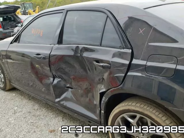 2C3CCAAG3JH320985_9.webp