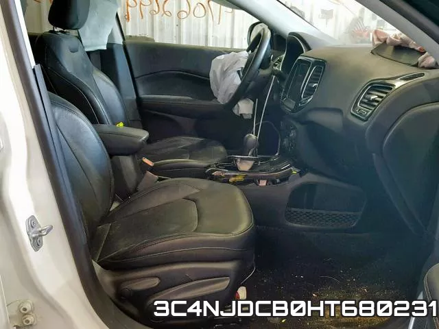 3C4NJDCB0HT680231_5.webp