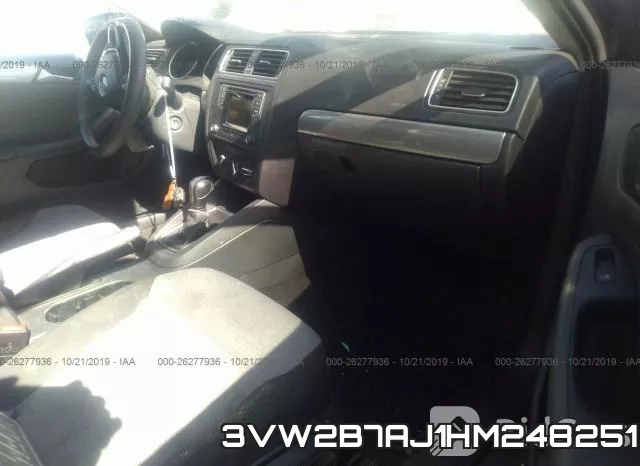 3VW2B7AJ1HM248251_5.webp