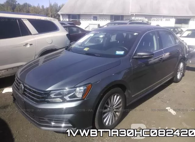 1VWBT7A30HC082420_2.webp
