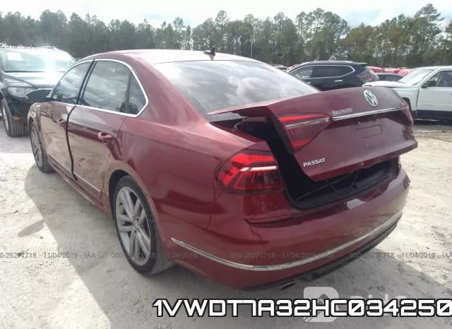1VWDT7A32HC034250_3.webp