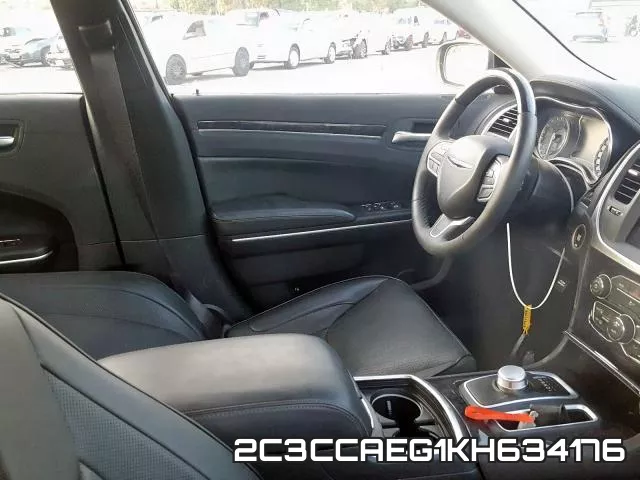2C3CCAEG1KH634176_5.webp