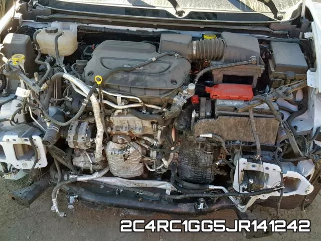 2C4RC1GG5JR141242_7.webp