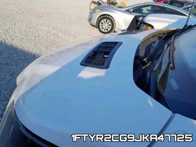 1FTYR2CG9JKA47725_9.webp
