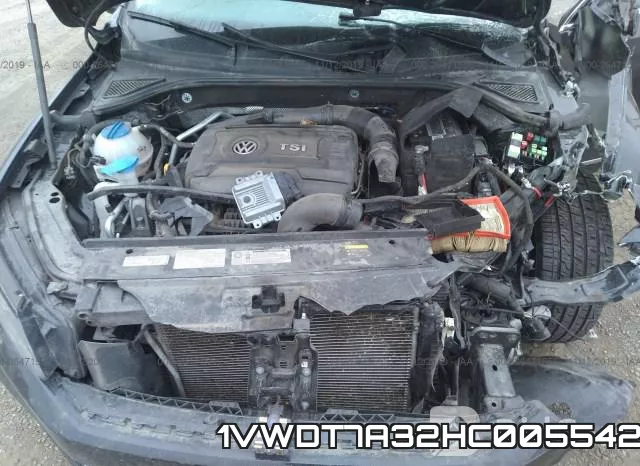 1VWDT7A32HC005542_10.webp