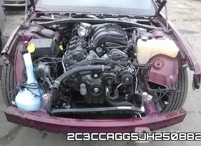 2C3CCAGG5JH250882_10.webp
