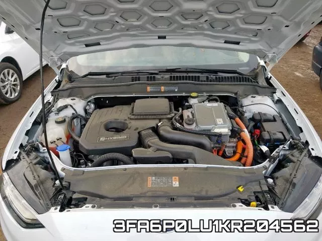 3FA6P0LU1KR204562_7.webp