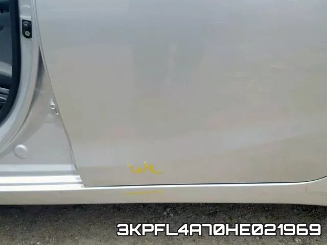 3KPFL4A70HE021969_9.webp