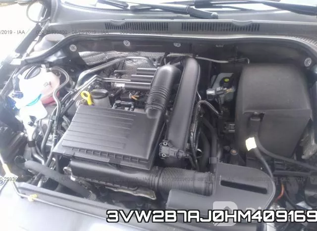 3VW2B7AJ0HM409169_10.webp