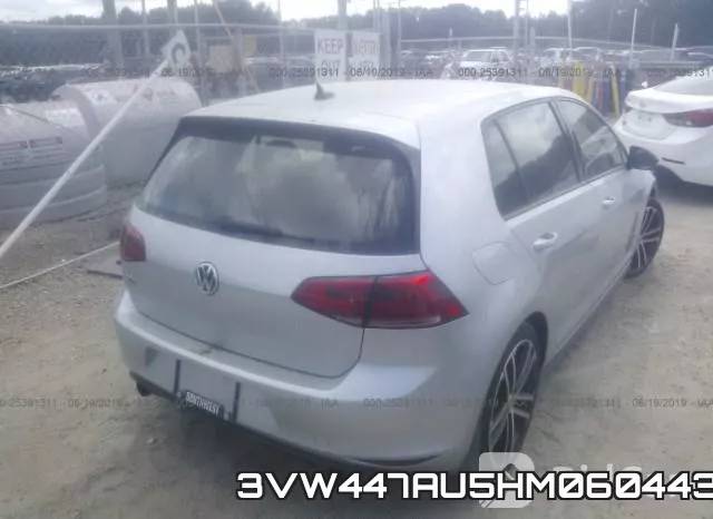 3VW447AU5HM060443_4.webp