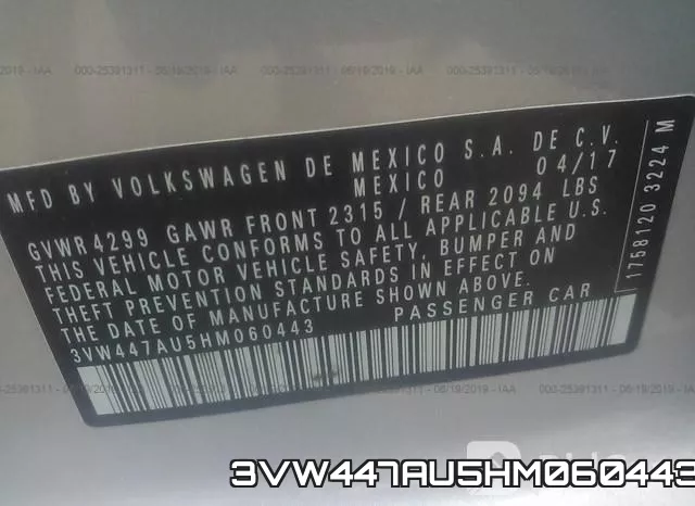 3VW447AU5HM060443_9.webp