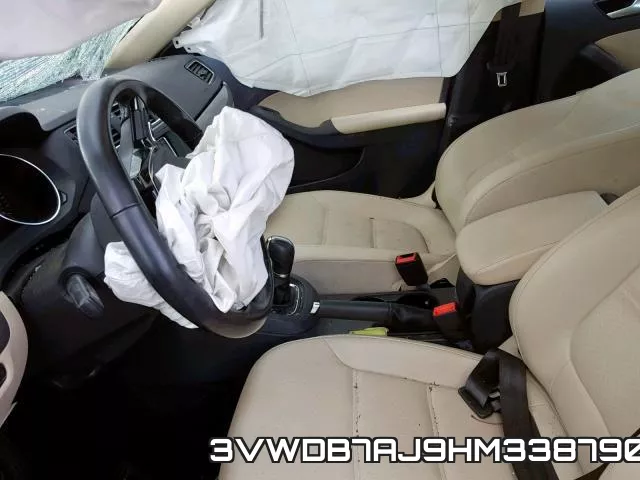 3VWDB7AJ9HM338790_5.webp