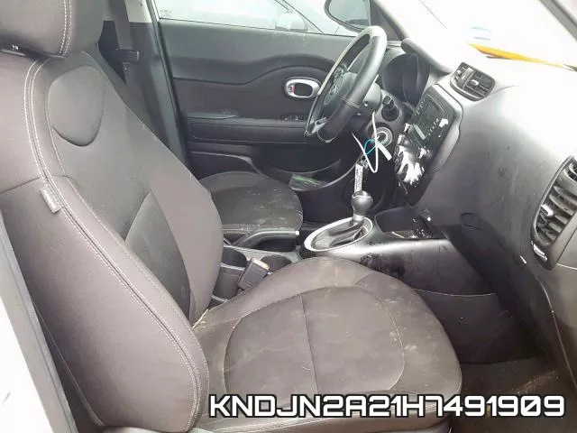 KNDJN2A21H7491909_5.webp