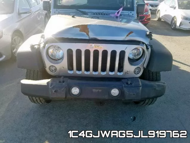 1C4GJWAG5JL919762_9.webp