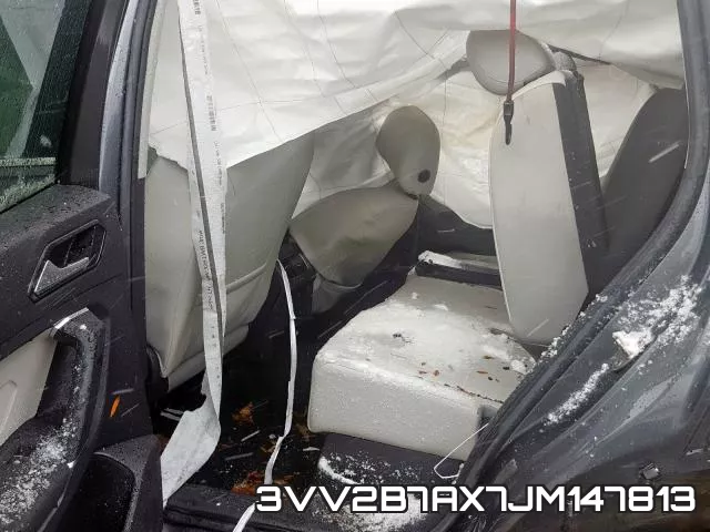 3VV2B7AX7JM147813_6.webp