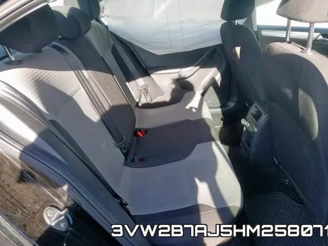 3VW2B7AJ5HM258071_6.webp