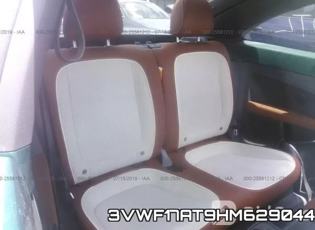 3VWF17AT9HM629044_8.webp