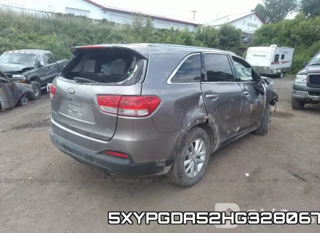 5XYPGDA52HG328067_4.webp