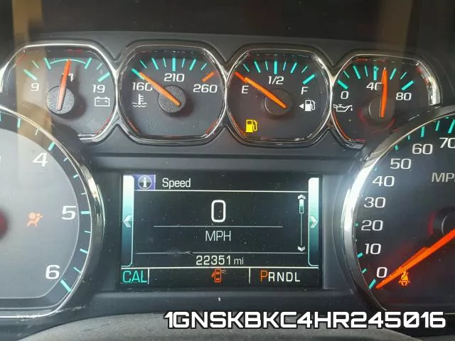 1GNSKBKC4HR245016_8.webp