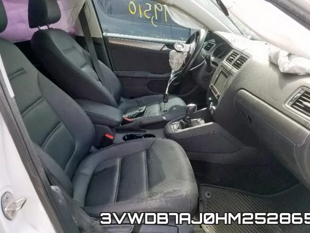 3VWDB7AJ0HM252865_5.webp