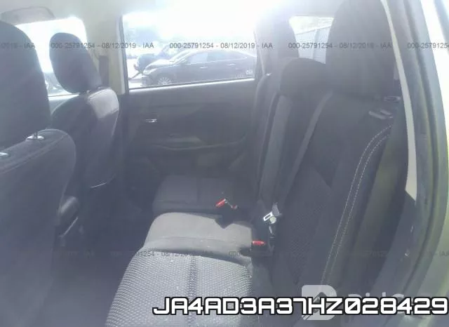 JA4AD3A37HZ028429_8.webp