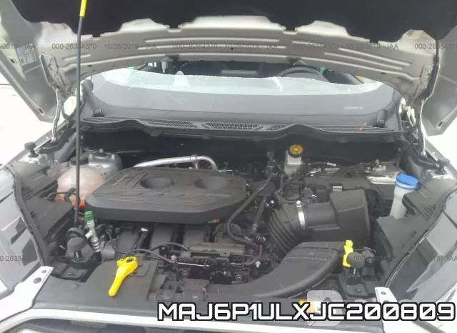 MAJ6P1ULXJC200809_10.webp