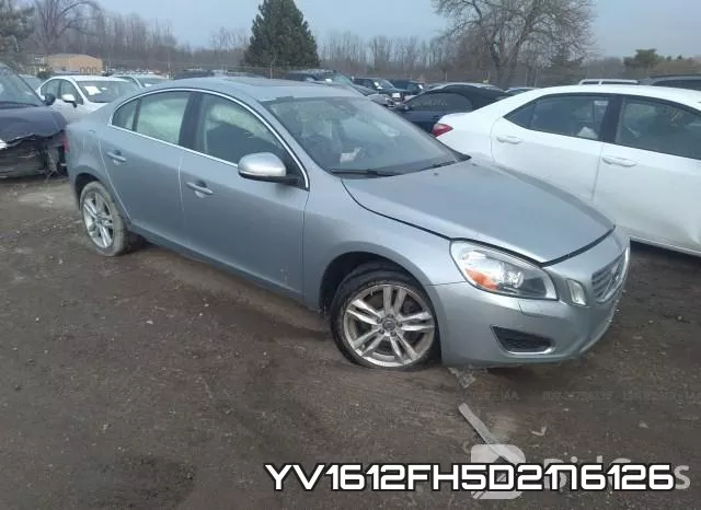 YV1612FH5D2176126