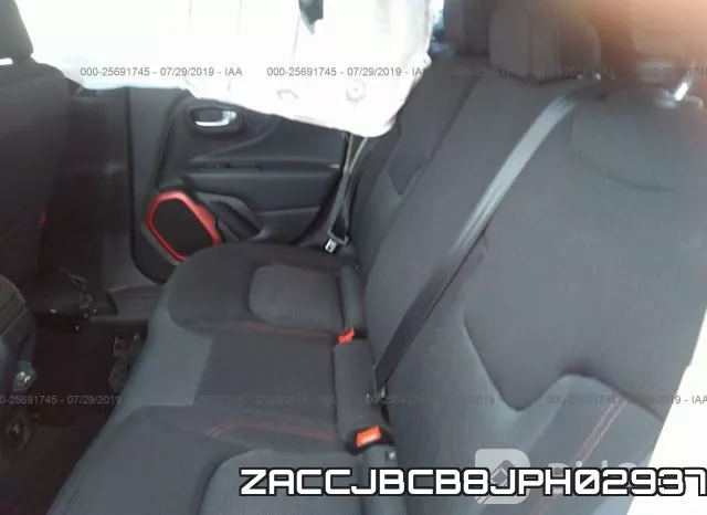 ZACCJBCB8JPH02937_8.webp