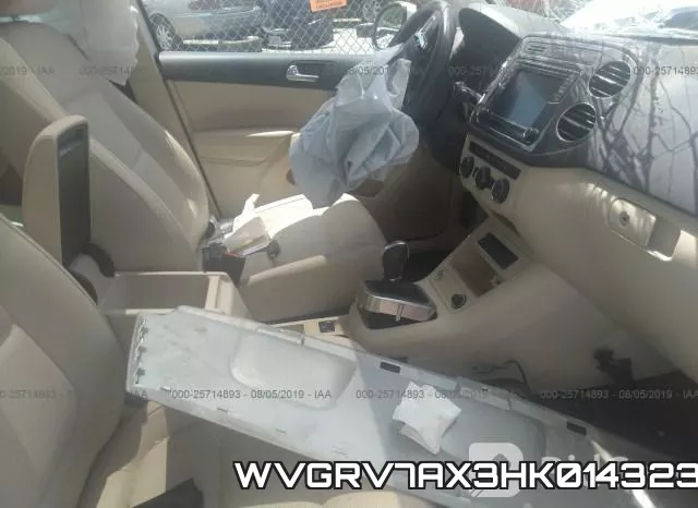 WVGRV7AX3HK014323_5.webp