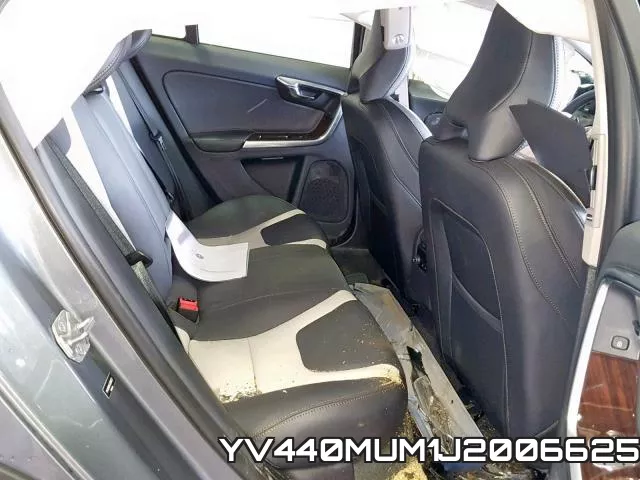YV440MUM1J2006625_6.webp