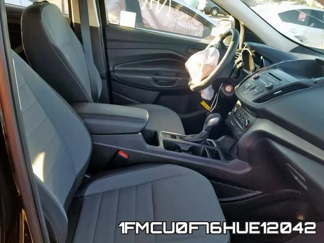 1FMCU0F76HUE12042_5.webp